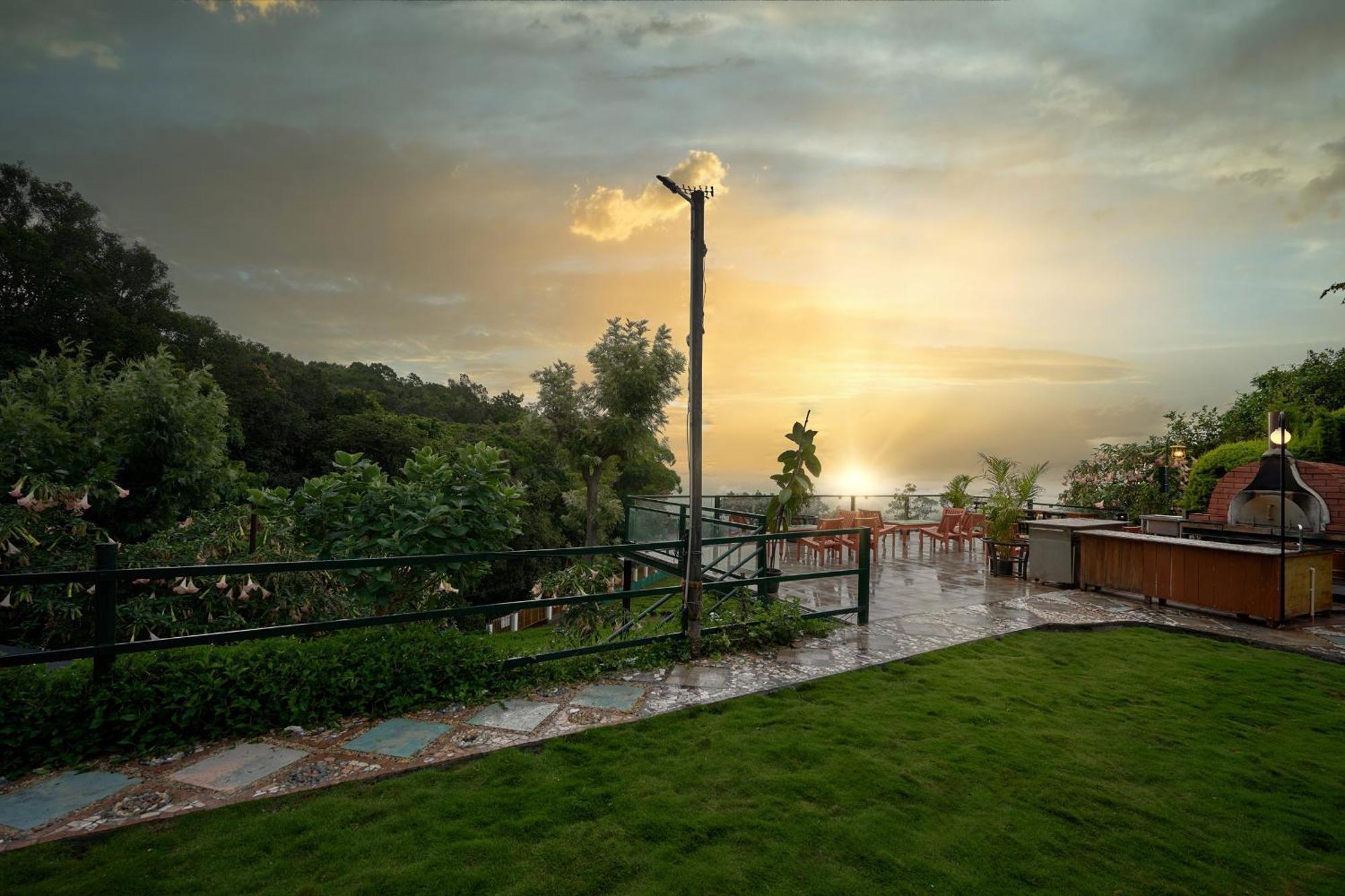 De Rock Jungle Living Resort Coonoor Exterior foto